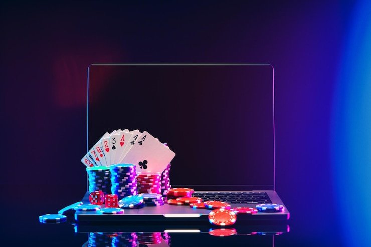 Tampilan meja AduQ langsung dengan dealer profesional di platform cinta99